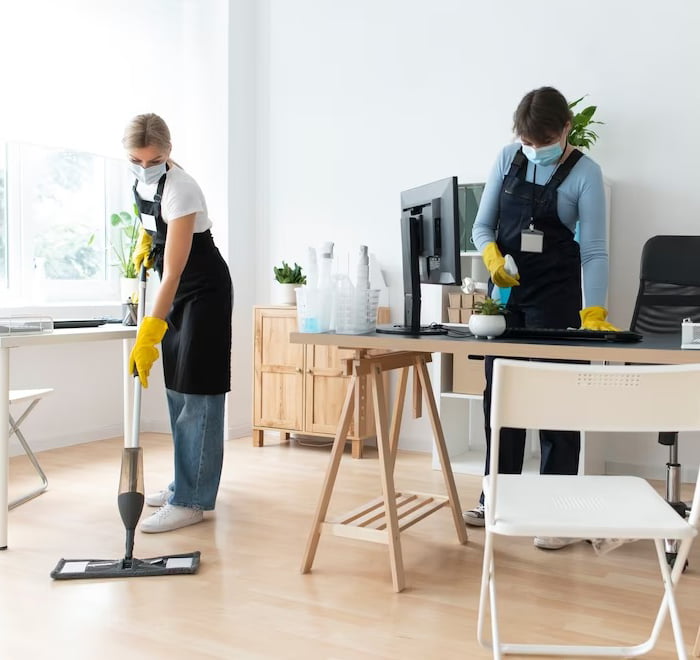 Laminated floors in a room