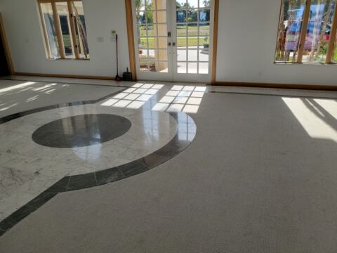  Dirty tiles before professional cleaning
