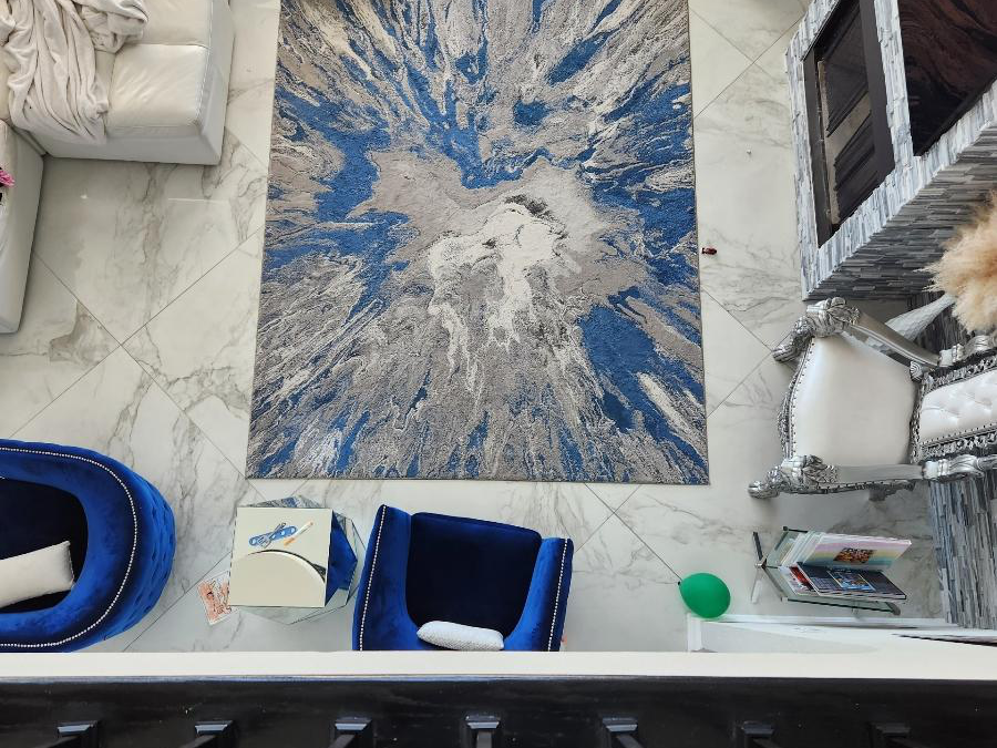 How Florida Humidity Affects Wool Rugs (And What Homeowners Can Do About It)